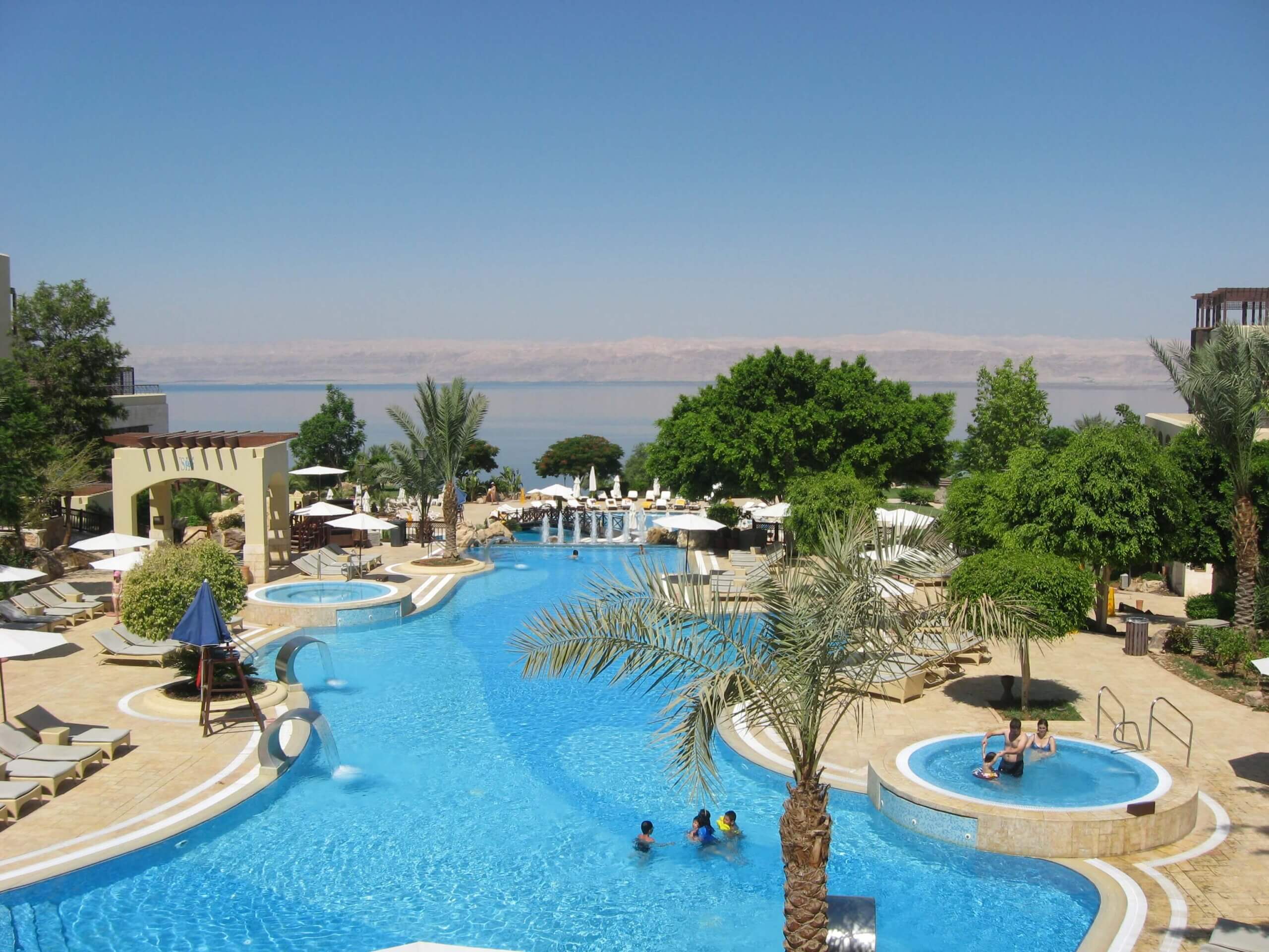 Mŕtve more a bazén hotela Marriot / Jordansko.sk
