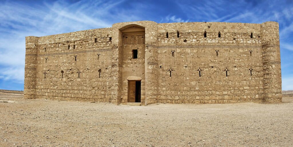 Púštny hrad Qasr Kharana / Jordansko.sk